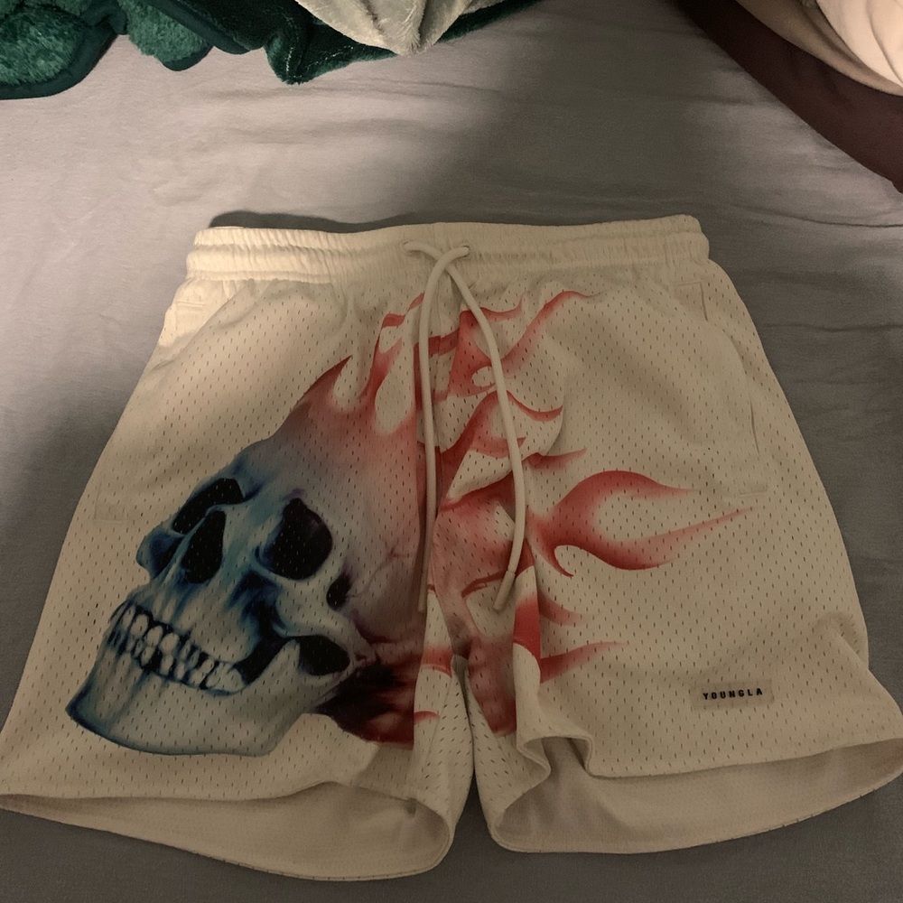 Youngla shorts - white